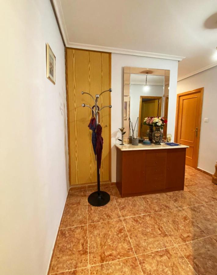 Rooms In Valencia Great Location In Shared Apartment 外观 照片