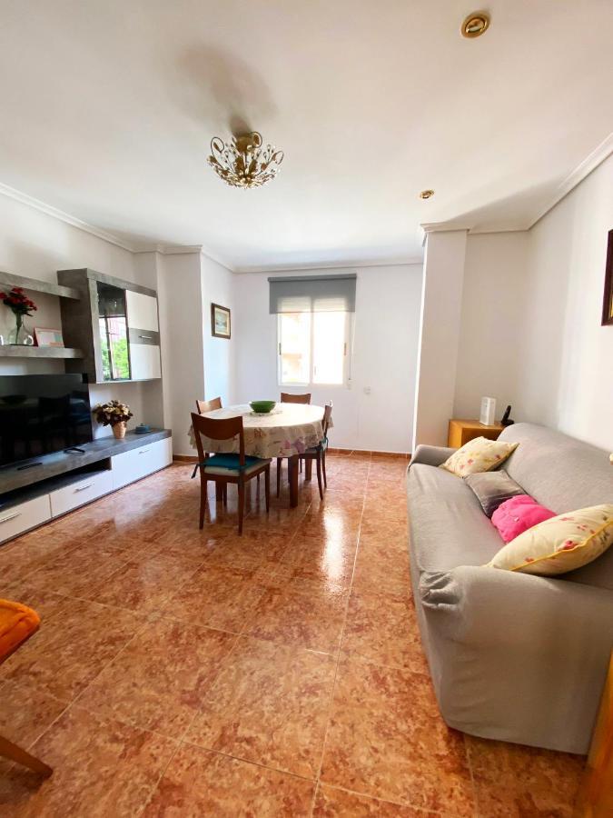 Rooms In Valencia Great Location In Shared Apartment 外观 照片